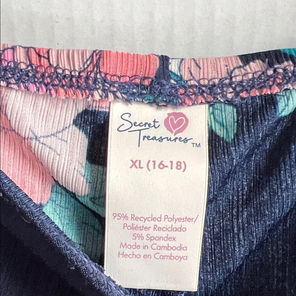 Secret Treasures Floral Polka Dot PJ top and bottom - Picture 2 of 11